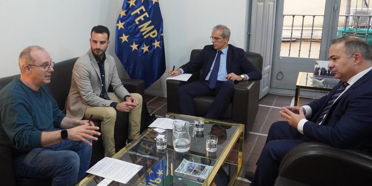FSC-CCOO y la FEMP coinciden en la falta de financiación local y la necesidad de aumentar las plantillas